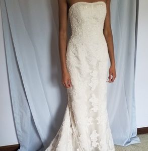Oleg Cassini Strapless Ivory Wedding Dress
